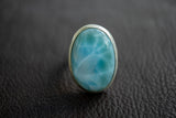 Bague ovale avec larimar