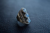 Bague avec labradorite blanche (pierre de lune arc-en-ciel)
