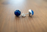 Boucles d’oreilles puces rond en saphirs naturels et argent 925