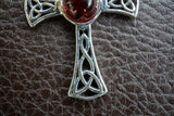 Pendentif Croix Celtique en Argent 925 avec Ambre Cerise