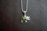 Pendentif Élégant en Forme d'Éléphant en Argent 925 avec Ambre vert (petit)