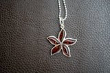 Pendentif en Argent 925 avec Ambre Cerise en Forme de Fleur