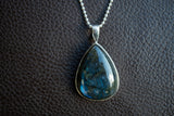 Pendentif en Labradorite en Forme de Goutte