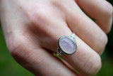 Bague en argent avec quartz rose ovale