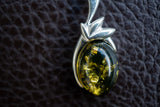 Pendentif en Argent 925 avec Ambre Vert de la Mer Baltique