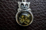 Pendentif Chat en Argent 925 avec Ambre Vert de la Mer Baltique