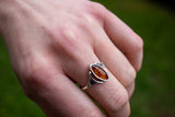Bague avec ambre cognac en forme de diamant