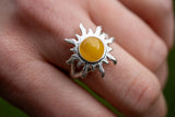 Bague avec ambre jaune en forme de soleil (Grand)