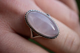 Bague en argent avec grand quartz rose