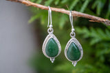 Boucles d’oreilles en argent 925 avec pierres de néphrite (jade) en forme de goutte