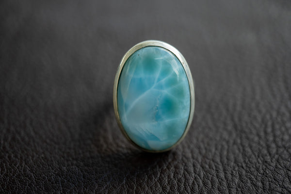 Bague ovale avec larimar
