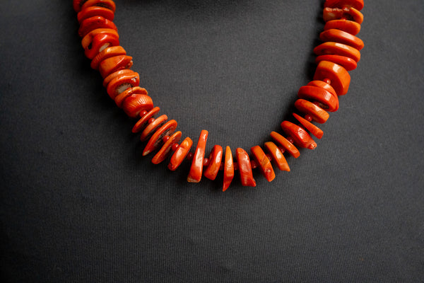 Collier en corail rouge naturel artisanal