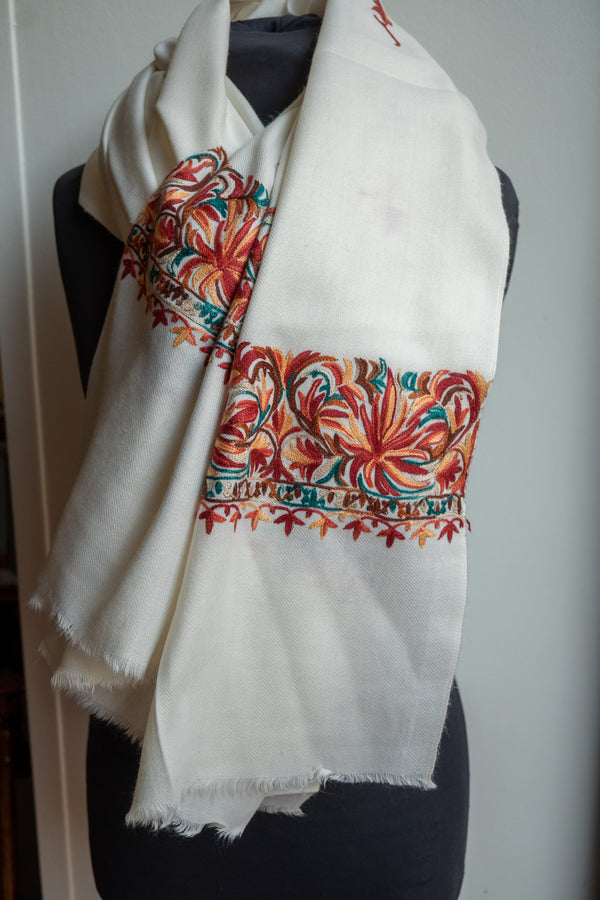 Embroidered wool scarf 