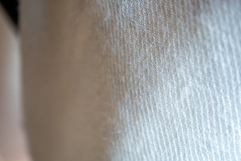 Écharpe en laine brodé