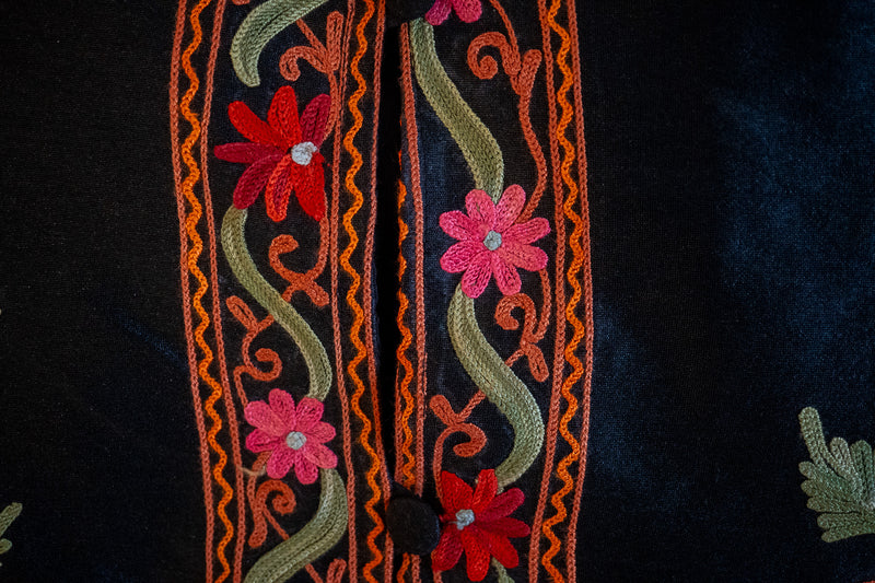 Veste en soie brodée