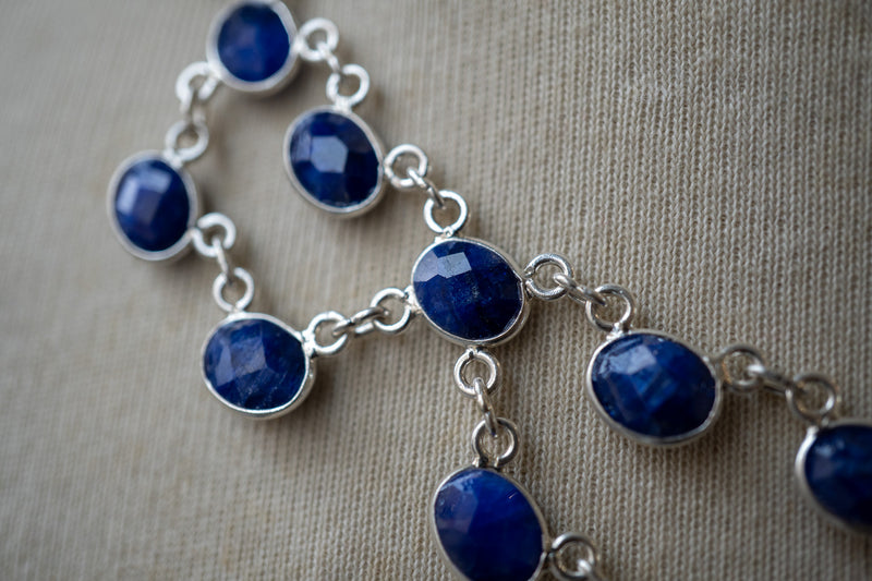 Collier en saphirs naturels facettés sur argent 925