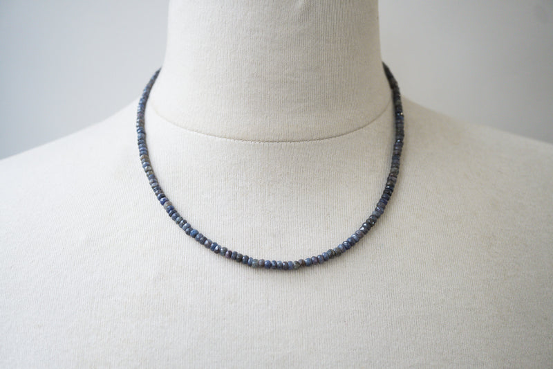 Collier en saphirs naturels facettés 3.2–3.5 mm
