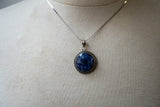 Pendentif ethnique rond en saphir naturel et argent 925 (grand)