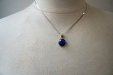 Pendentif rond avec saphir naturel et argent 925