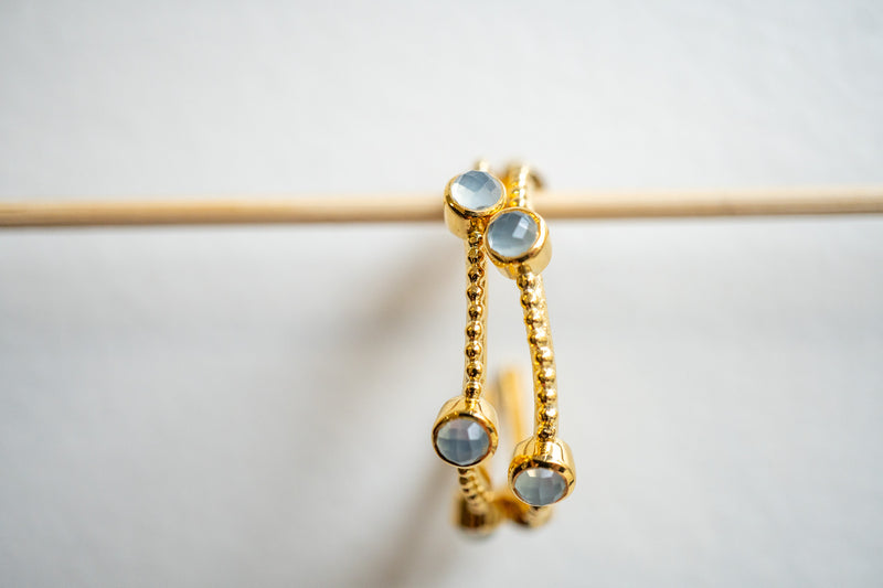 Boucles d'oreilles créoles en agates et argent 925 plaqué or