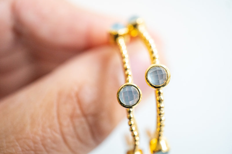 Boucles d'oreilles créoles en agates et argent 925 plaqué or