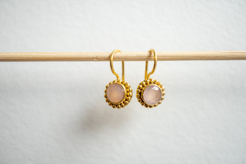 Boucles d'oreilles en agates et argent 925 plaqué or en forme