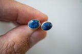 Stud earrings in natural sapphires and 925 silver (Small)