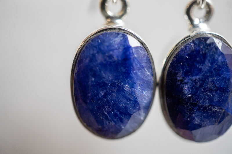 Boucles d’oreilles en saphirs naturels et argent 925 (Grand)