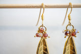 Boucles d’oreilles feuilles en vermeil avec Labradorite et Grenat