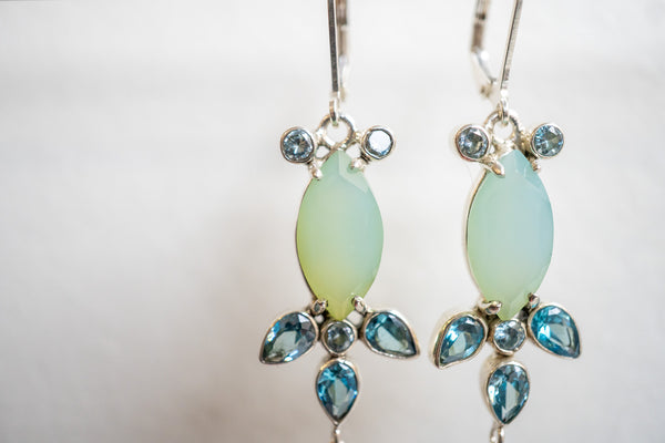 Boucles d'oreilles en agates, topazes bleues et perles et argent 925