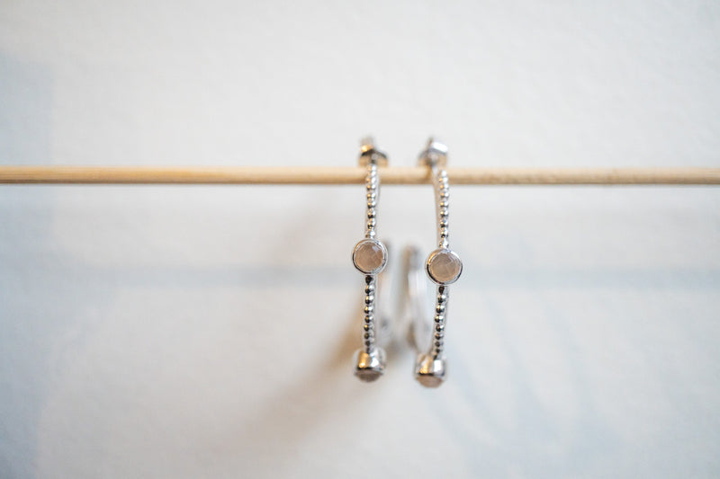 Boucles d'oreilles créoles en agates et argent 925