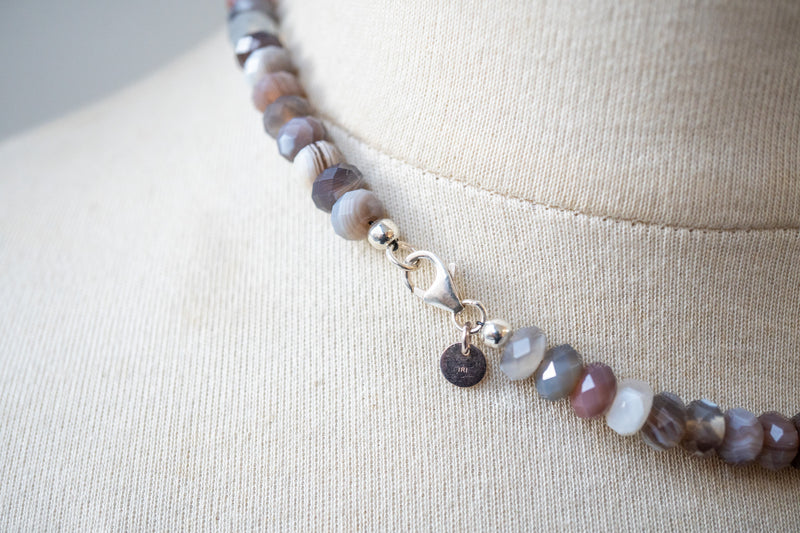 Collier d’agate du Botswana