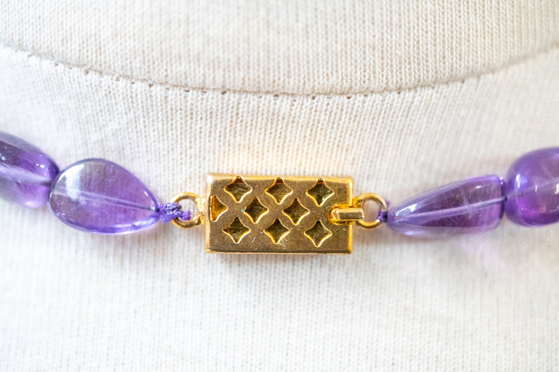Collier avec améthystes naturelles de la Zambie