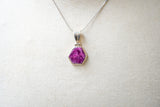 Pendentif en rubis brut naturel en argent 925