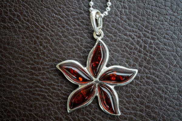 Pendentif en Argent 925 avec Ambre Cerise en Forme de Fleur