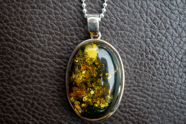 Pendentif Oval en Argent 925 avec Ambre Vert de la Mer Baltique
