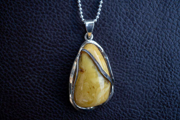 Pendentif en Argent 925 avec Ambre Jaune Naturelle de la Mer Baltique